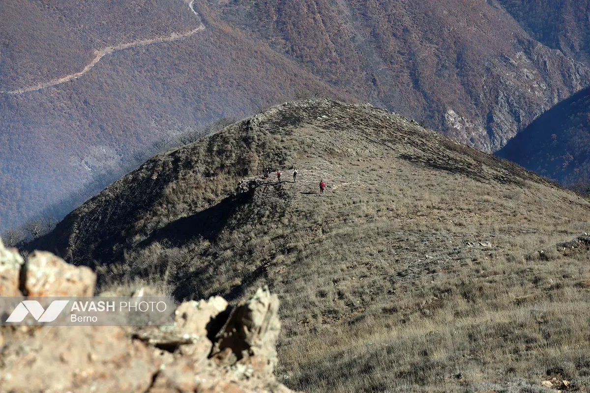 عملیات مهار آتش‌سوزی مناطق کوهستانی روستاهای دلیر و الیت