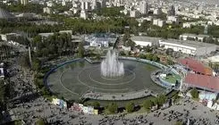 پارکینگ‌های نمایشگاه بین‌المللی تهران اشباع شد