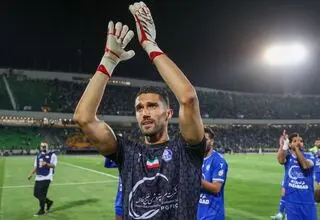 اکبرپور: با این شرایط بهتر است حسینی از استقلال برود                                                                                                                                                                                                           