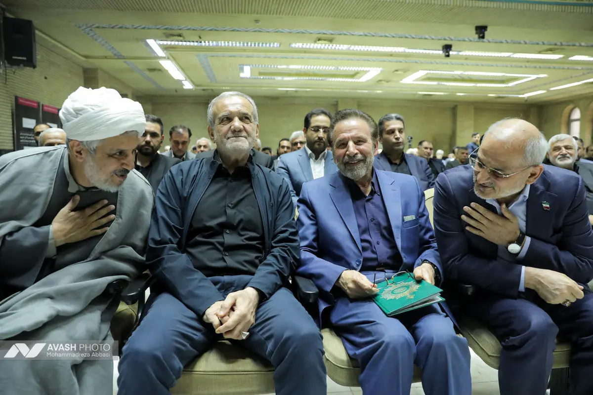مراسم یادبود حسین طیب‌نیا