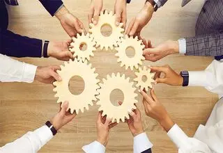 اقتصاد بدون الگو، توسعه بدون جامعه