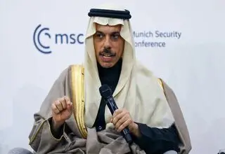 گفت‌وگوی تلفنی وزیران خارجه بحرین و عربستان درباره اوضاع منطقه