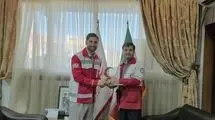 کاپیتان تیم‌ملی فوتبال داوطلب هلال احمر شد