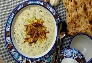 طرز تهیه آش دوغ