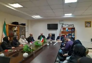 تقدیر شکات پرونده یونیک فاینانس از معاونت امور بین‌الملل قوه قضائیه