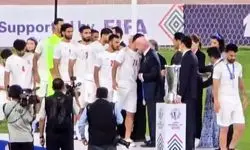 صحبت‌‎های درگوشی کنعانی‌زادگان با رییس فیفا!