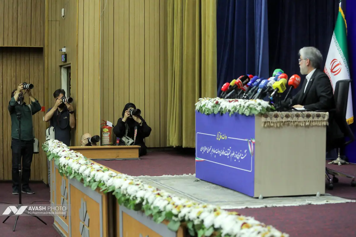 نشست خبری وزیر علوم، تحقیقات و فناوری