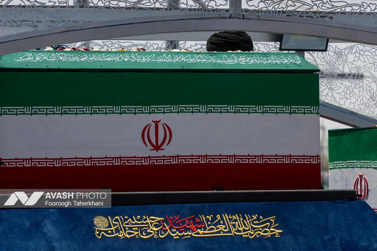 مراسم تشییع پیکر مطهر رهبر شهید انقلاب در تهران - ۴
