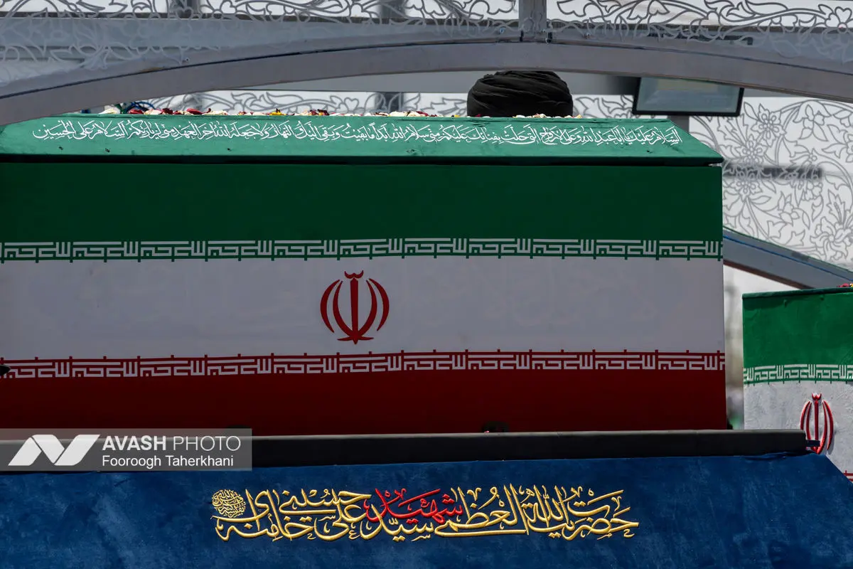 مراسم تشییع پیکر مطهر رهبر شهید انقلاب در تهران - ۴