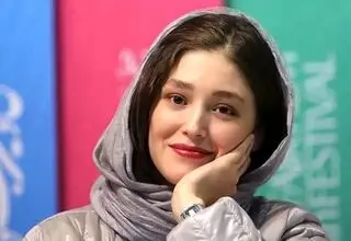  فرشته حسینی به صحنه می‌آید