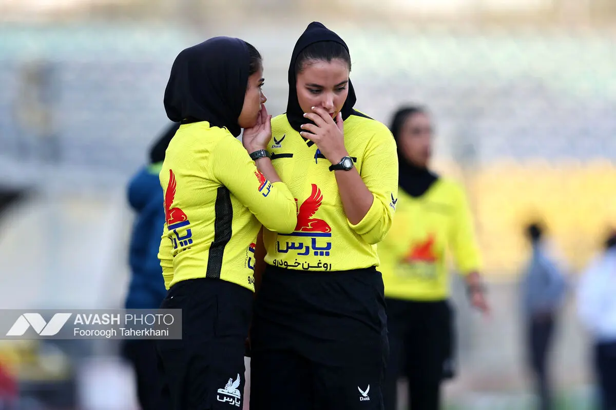 لیگ برتر فوتبال زنان - پرسپولیس و خاتون بم