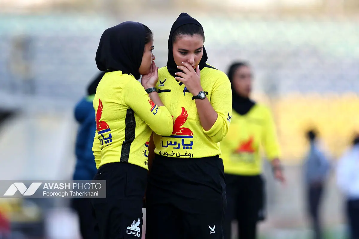 لیگ برتر فوتبال زنان - پرسپولیس و خاتون بم