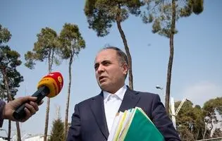 خرید ۸.۵ میلیون تن گندم و پرداخت ۲۱۸.۵ همت از مطالبات/ تکذیب توزیع مرغ آلوده در کشور 