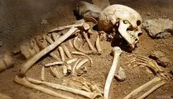 کشف جمجمه و اسکلت انسان در شورآباد