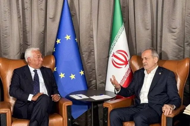 رئیس جمهور: آماده اثبات غلط بودن فضاسازی‌ها درباره  ساخت سلاح هسته‌ای هستیم