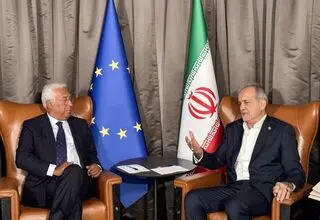 رئیس جمهور: آماده اثبات غلط بودن فضاسازی‌ها درباره  ساخت سلاح هسته‌ای هستیم