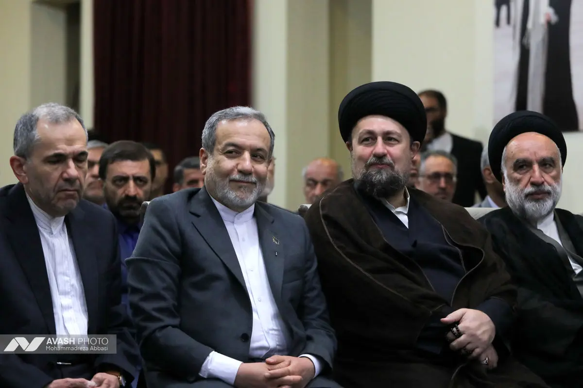 تجدید میثاق مسئولان وزارت خارجه با آرمان‌های امام خمینی(ره)