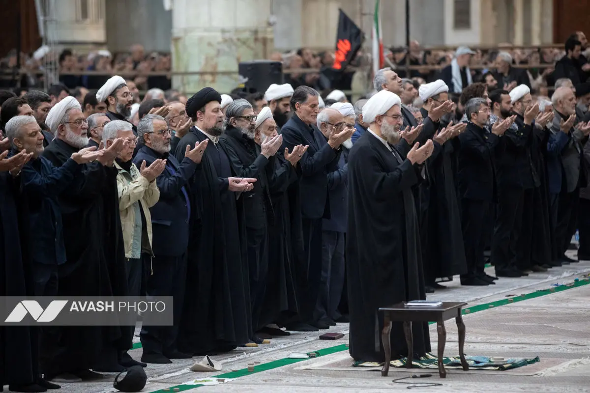 نماز جمعه تهران در مرقد امام خمینی(ره)