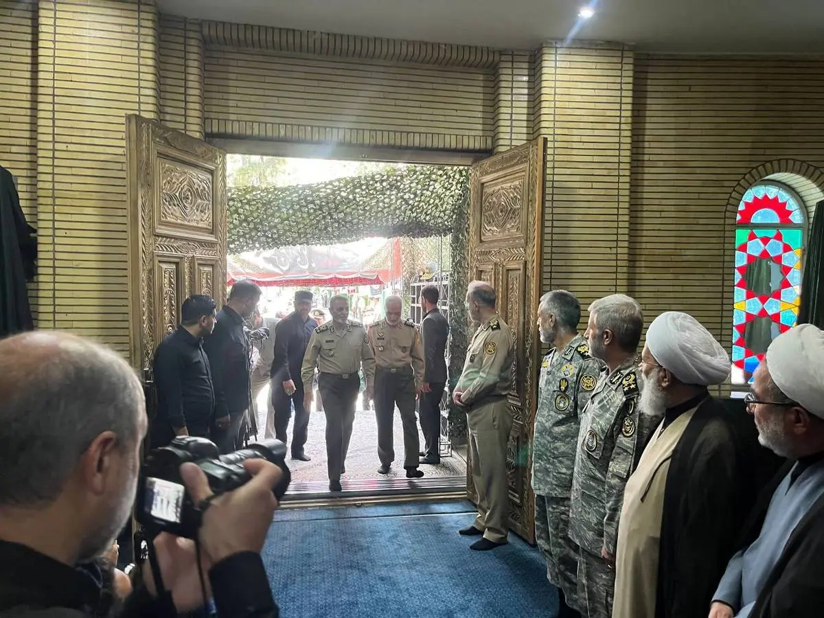 مراسم گرامیداشت شهدای اقتدار ارتش با حضور مقامات برگزار شد