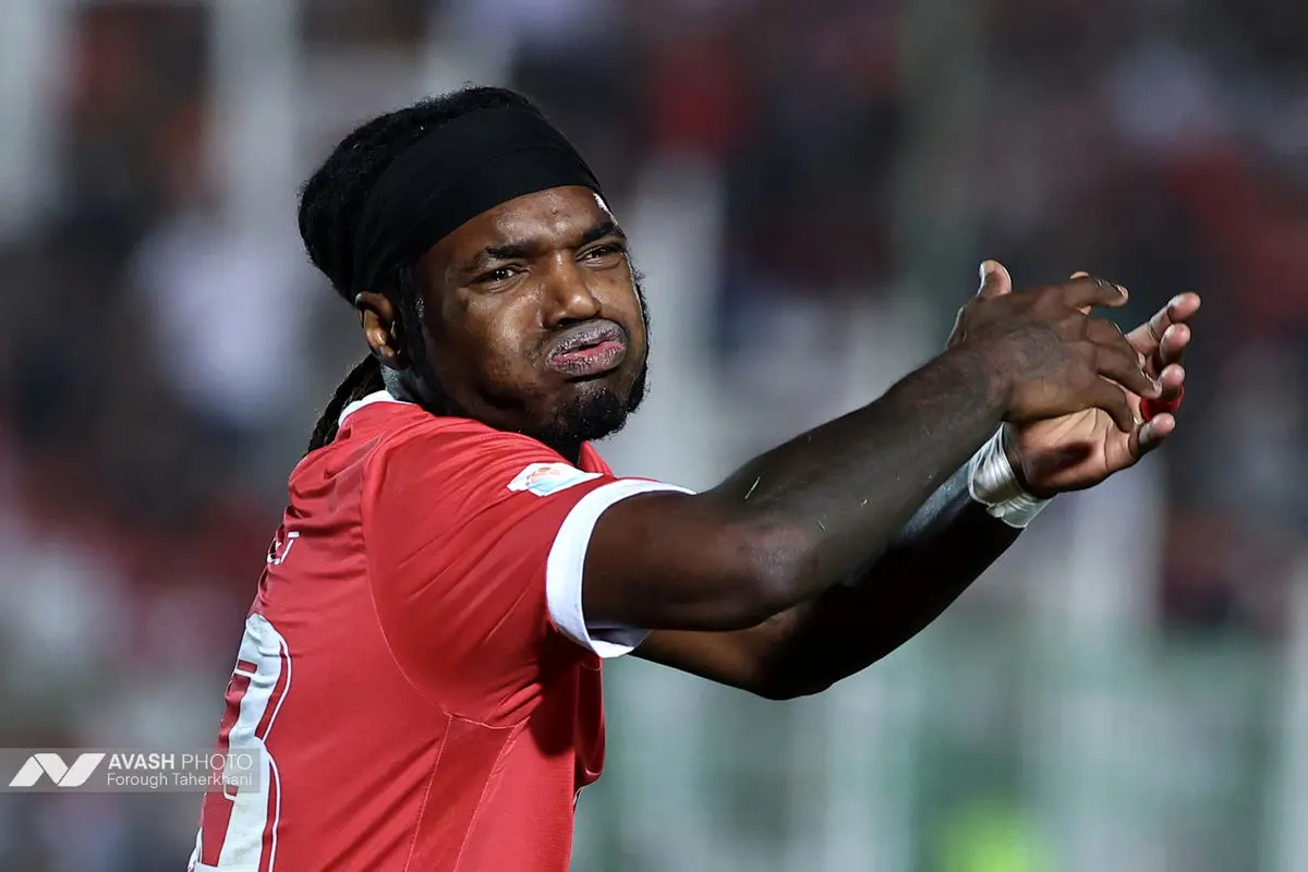 لیگ برتر فوتبال - پرسپولیس و فولاد