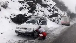 فیروزکوه مسدود شد 