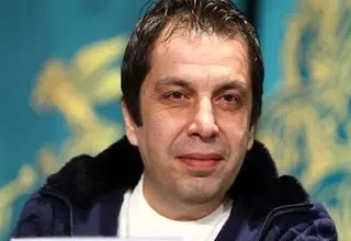 عباس جمشیدی‌فر به «کوری» پیوست