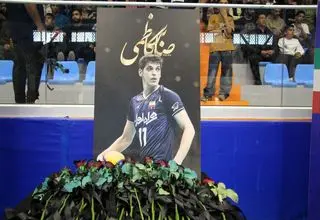 صابر کاظمی بر تارک والیبال  ایران درخشید!