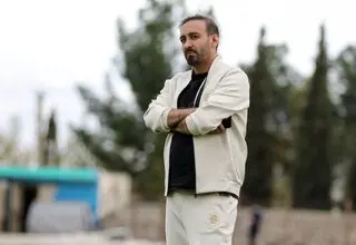 مالک خیبر  بلیت‌های بازی با شمس‌آذر را خرید