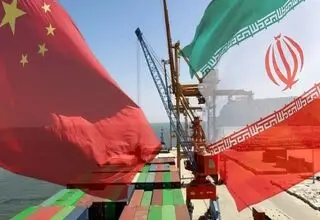 حاتم بخشی سیستماتیک به تنها خریدار نفت ایران!