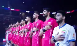 ملی‌پوشان والیبال با شعار «ای ایران» به مصاف آمریکا رفتند