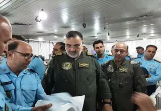 فرمانده نیروی هوایی ارتش وضعیت آمادگی عملیاتی پایگاه شهید دوران را ارزیابی کرد
