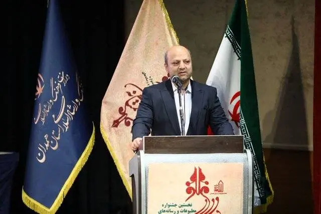  اگر روایت خود را نسازیم، قربانی روایت دیگران می‌شویم