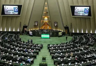 دو راهبرد «اصلاح» یا «استیضاح»و تداوم فشار بر دولت