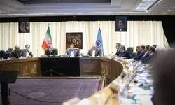 تذکر جدی همتی برای رعایت ضوابط مبارزه با پولشویی در بانک‌ها