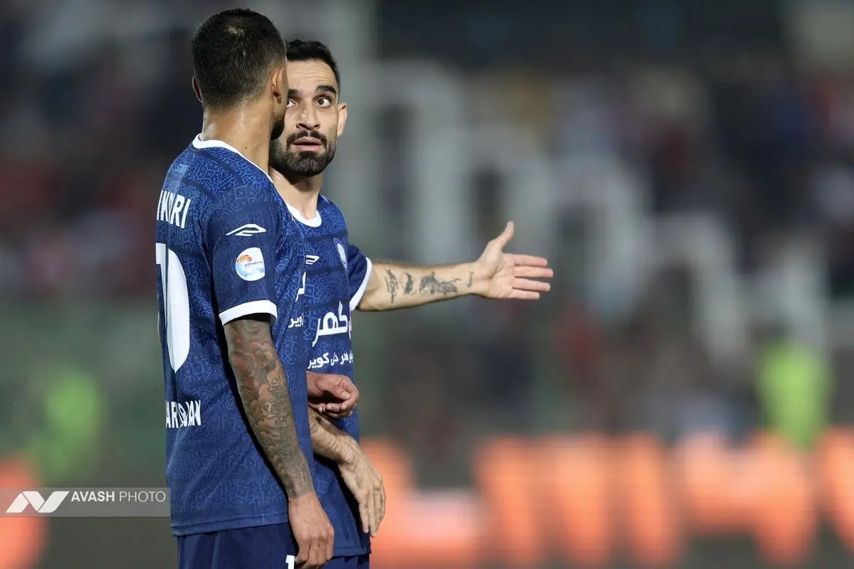لیگ برتر- پرسپولیس و گل گهر