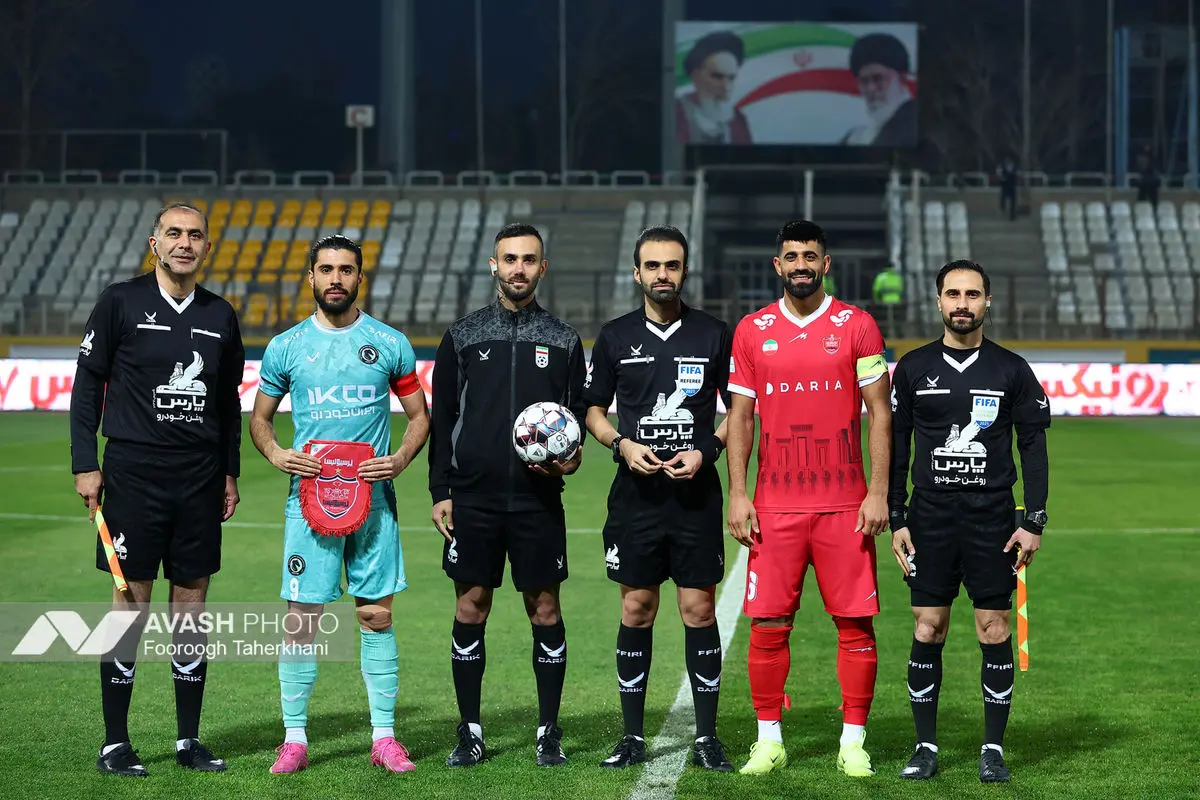 لیگ برتر فوتبال - پیکان و پرسپولیس