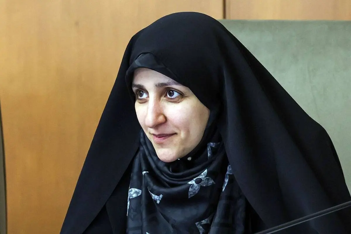 هنرمندان زن خارج از کشور می‌توانند بازگردند