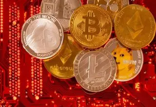 کاهش  ۱.۸ درصدی بیت‌کوین و سقوط تا ۹۰ هزار و ۹۱۶ دلار
