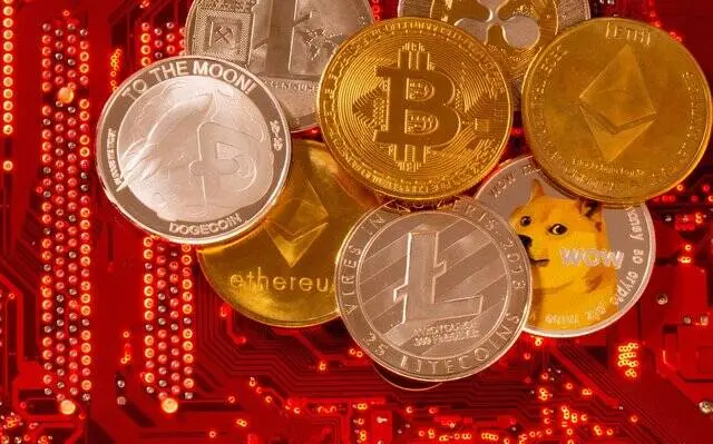 کاهش  ۱.۸ درصدی بیت‌کوین و سقوط تا ۹۰ هزار و ۹۱۶ دلار