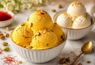 طرز تهیه بستنی سنتی زعفرانی بدون دستگاه و بدون ثعلب