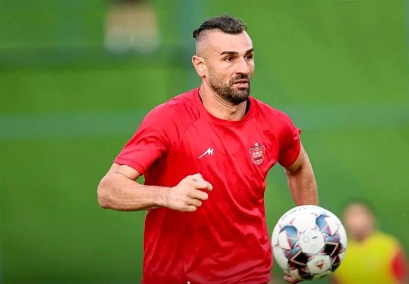 دورسون پرسپولیس را ترک نمی‌کند