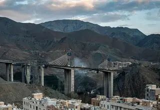 تصاویر جدید از پل B۱ کرج