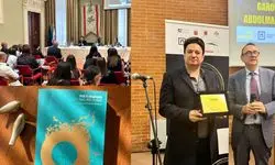 گروس عبدالملکیان جایزه بین‌المللی شعر چپو را دریافت کرد