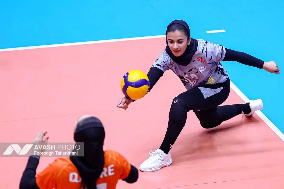 لیگ برتر والیبال زنان _ سایپا ۳ و نفت امیدیه صفر