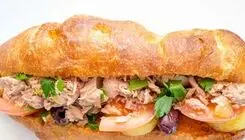 طرز تهیه ساندویج تن ماهی ساده و خوشمزه