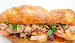 طرز تهیه ساندویج تن ماهی ساده و خوشمزه