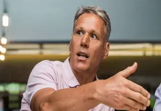حمله شدید مارکو فان باستن به صلاح: مغزش در حد یک سوسکه!