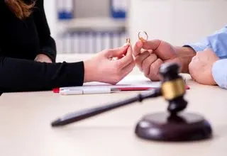 تشخیص خیانت همسر به کمک فال در هوش مصنوعی