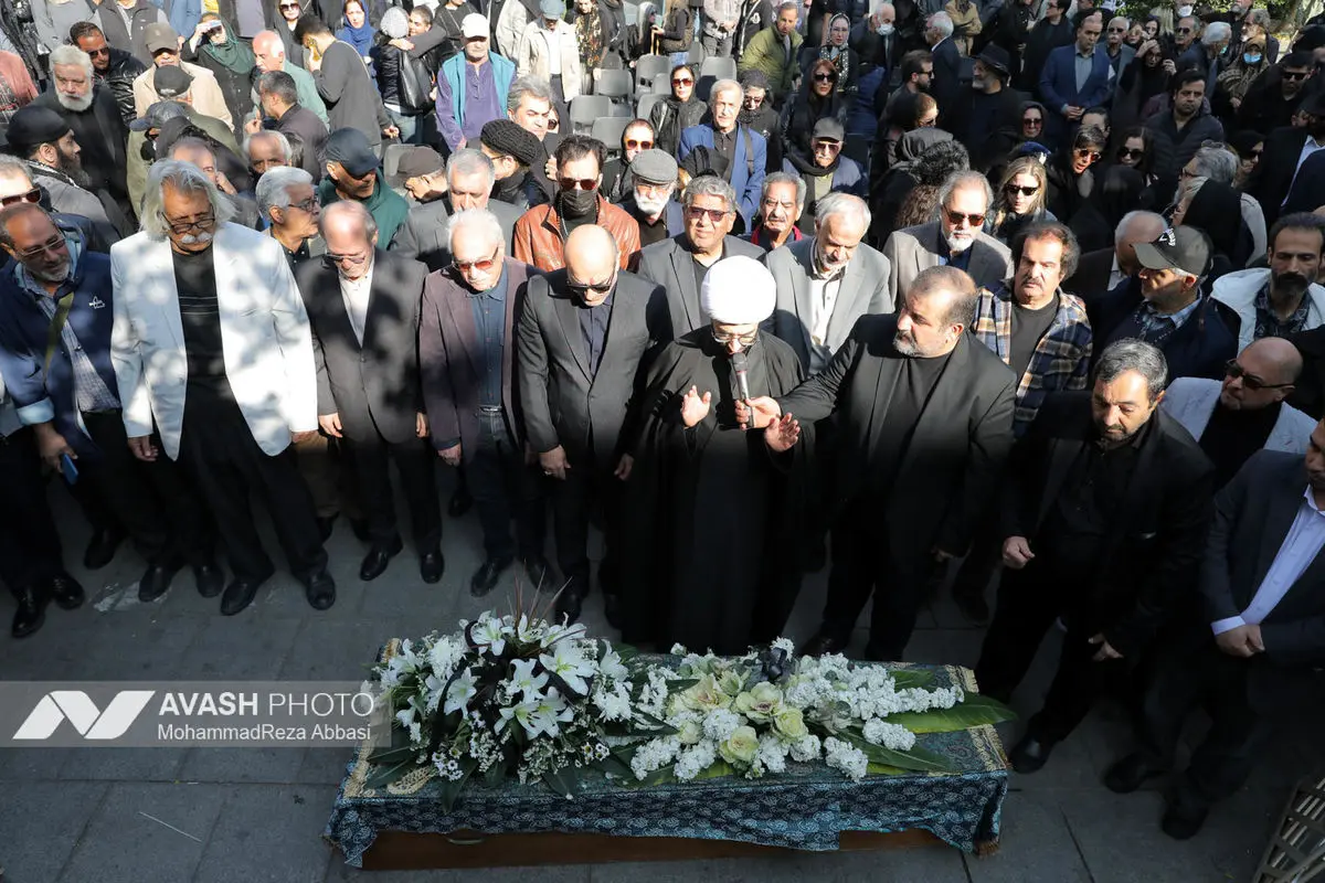 مراسم تشییع پیکر هادی مرزبان