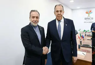 نشانه های جدید از تداوم مذاکرات هسته‌ای